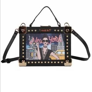 Black Box Bag by Nicole Lee